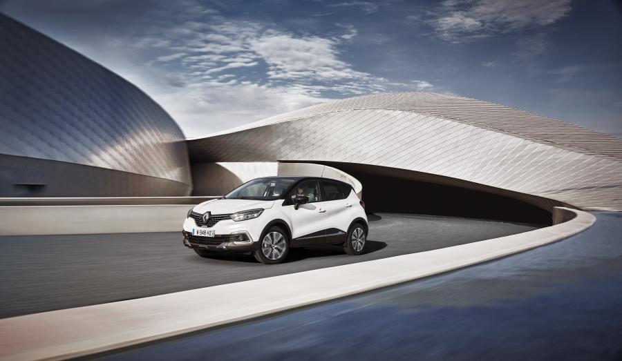  Renault Captur Initiale Paris 2017 года  (WW) (фото 14 из 44)
